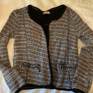 Pull & bear black and white sweater jacket